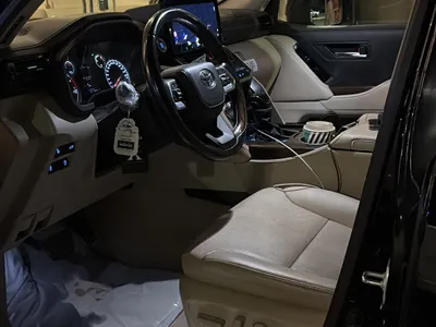 2024 تويوتا لاند كروزر جي اكس ار