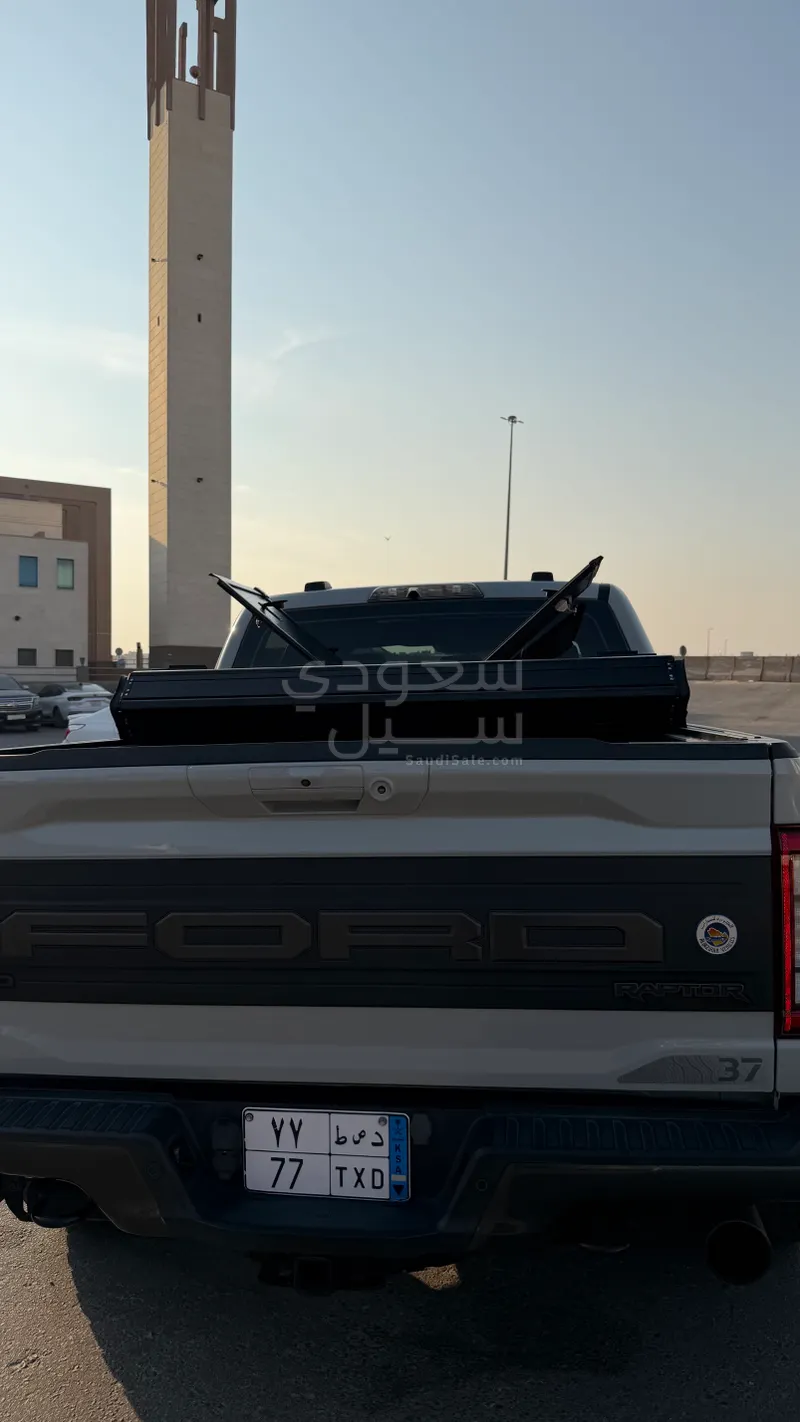 2023 فورد اف 150 رابتور