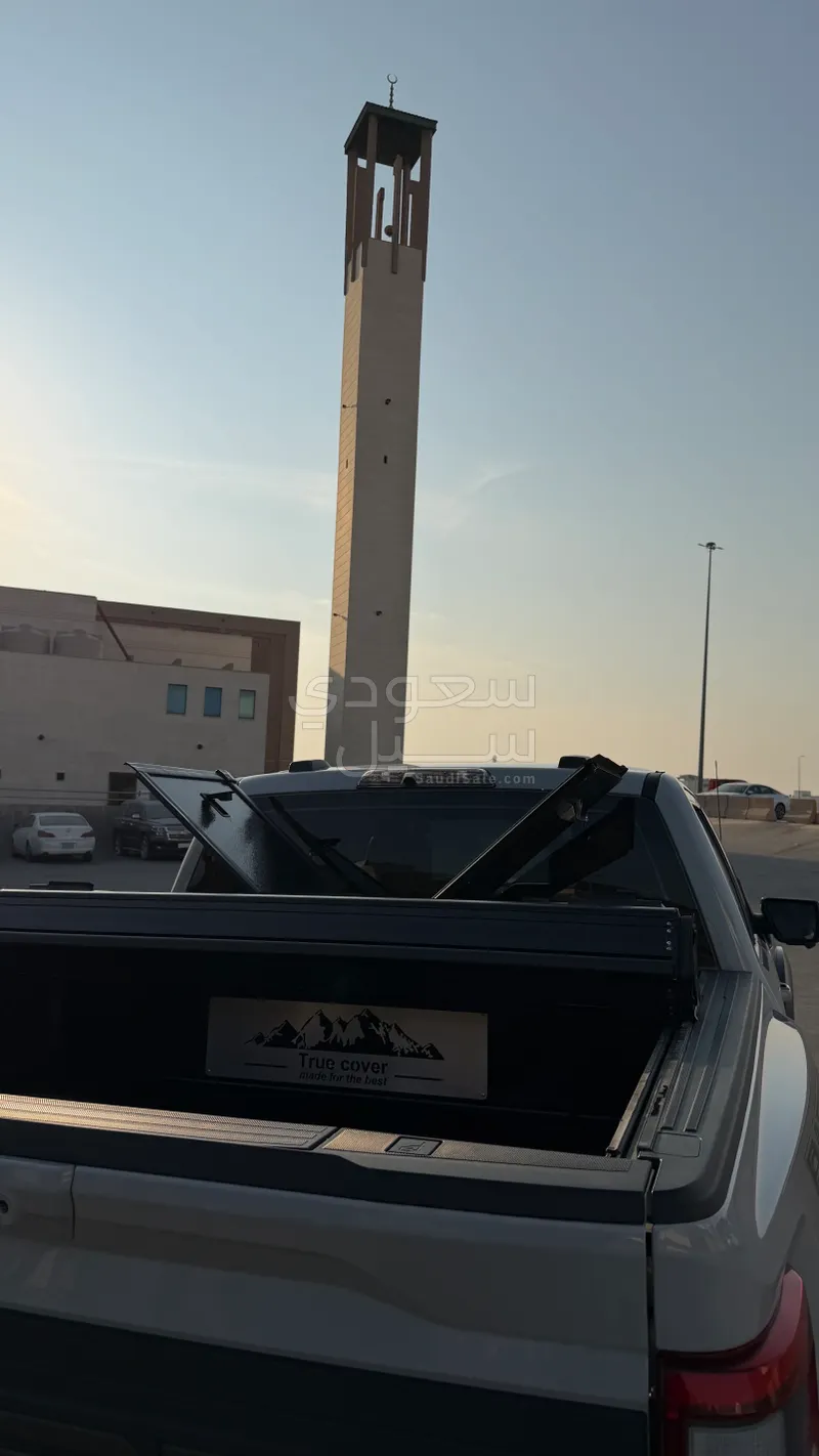 2023 فورد اف 150 رابتور