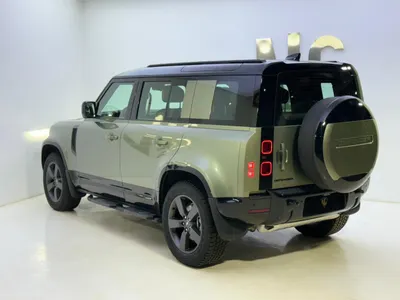 2025 لاند روفر ديفيندر اتش اس اي