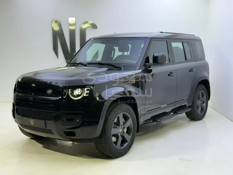 2025 لاند روفر ديفيندر اكس داينمك