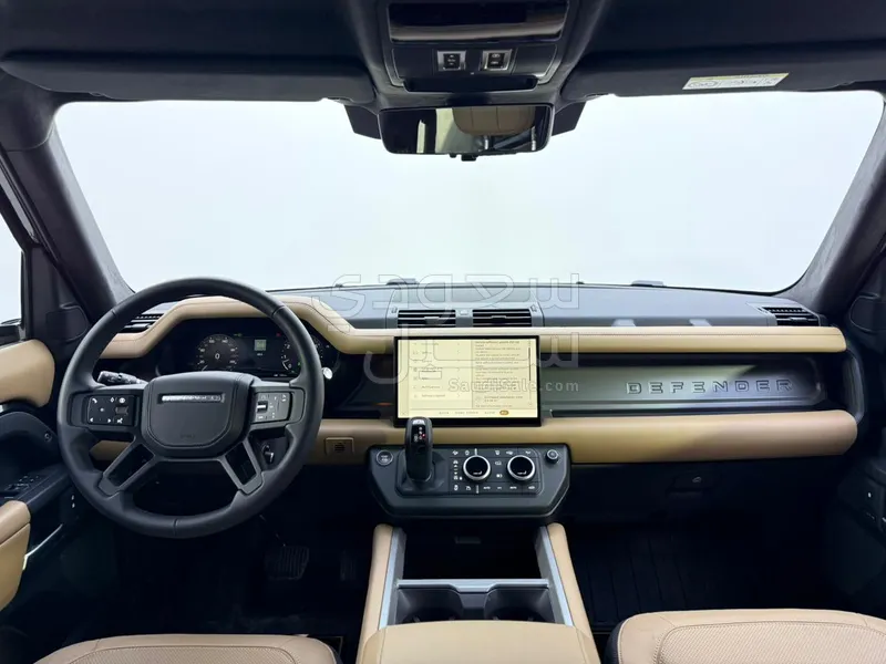 2025 لاند روفر ديفيندر اكس داينمك