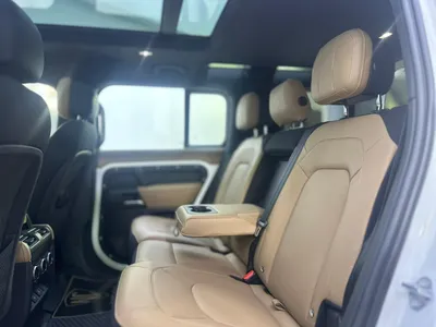 2025 لاند روفر ديفيندر اكس داينمك