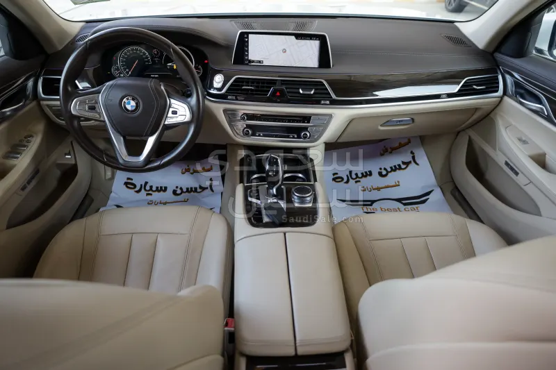 2016 بي ام دبليو الفئة السابعة 730 إل أي