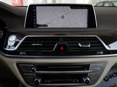 2016 بي ام دبليو الفئة السابعة 730 إل أي