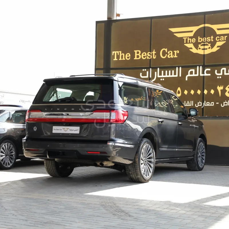 2018 لنكولن نافيكيتر