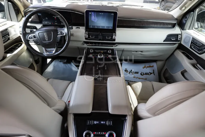 2018 لنكولن نافيكيتر