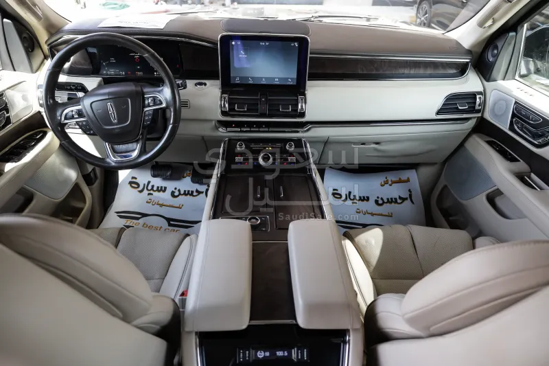 2018 لنكولن نافيكيتر