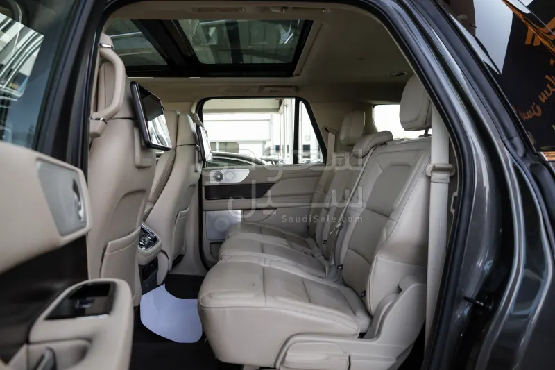 2018 لنكولن نافيكيتر