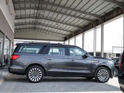 2018 لنكولن نافيكيتر