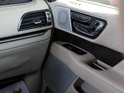 2018 لنكولن نافيكيتر