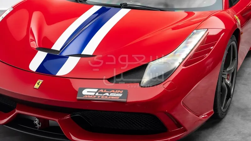 2014 فيراري 458 سبيشل