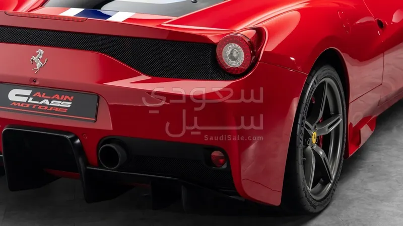 2014 فيراري 458 سبيشل