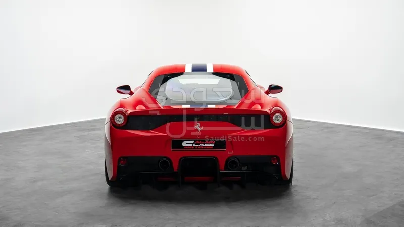 2014 فيراري 458 سبيشل