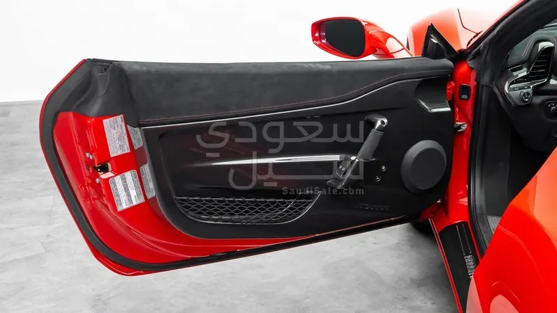 2014 فيراري 458 سبيشل