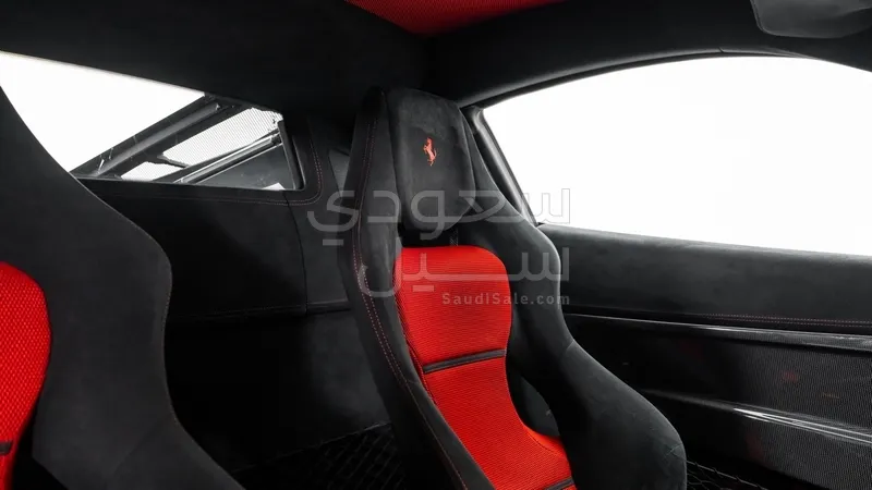 2014 فيراري 458 سبيشل