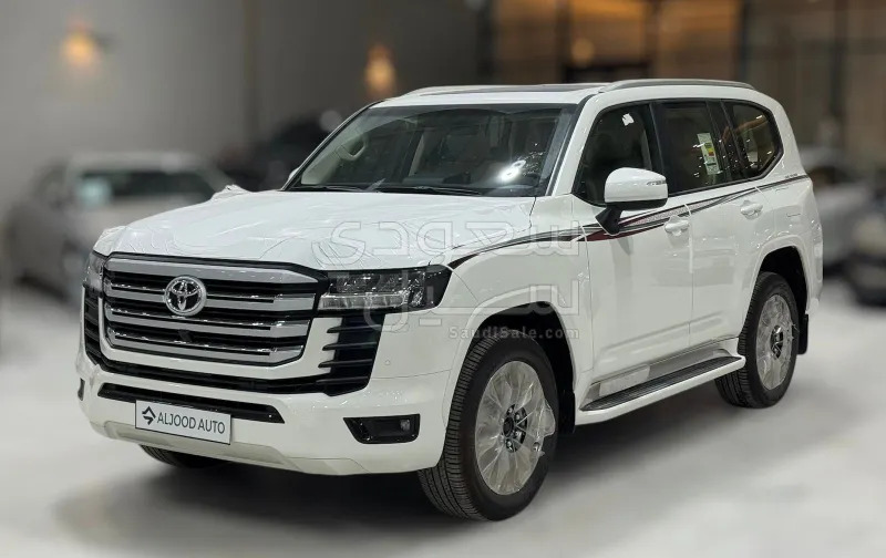 2025 تويوتا لاند كروزر جي اكس ار4