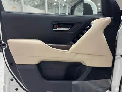 2025 تويوتا لاند كروزر جي اكس ار4