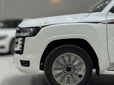 2025 تويوتا لاند كروزر جي اكس ار4