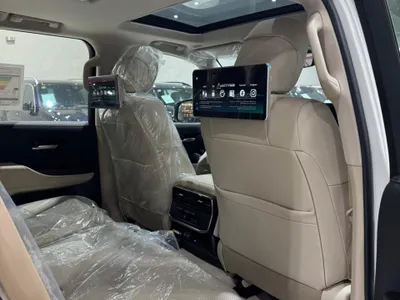 2025 تويوتا لاند كروزر جي اكس ار4