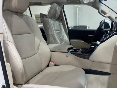 2025 تويوتا لاند كروزر جي اكس ار4