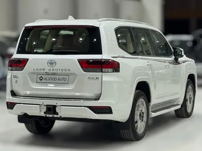 2025 تويوتا لاند كروزر جي اكس ار4