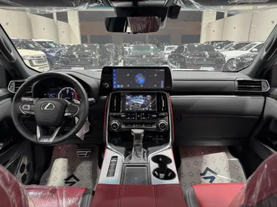 2025 لكزس إل إكس 600 إف