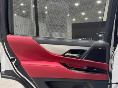 2025 لكزس إل إكس 600 إف