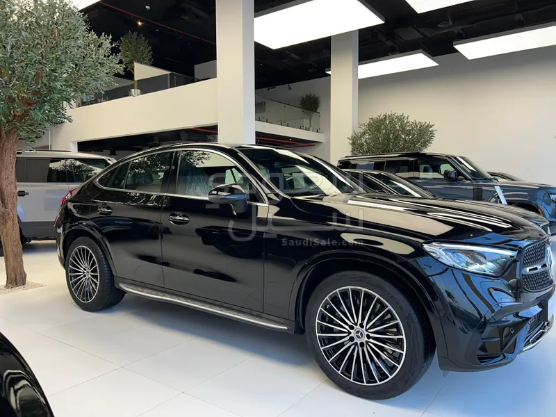 2025 مرسيدس - بنز جي إل سي 200 كوب