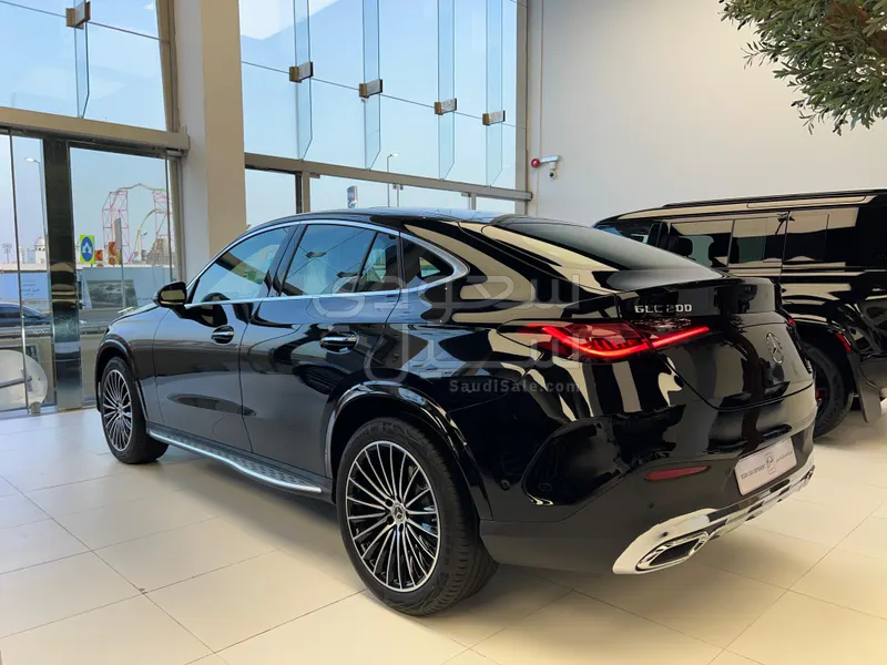 2025 مرسيدس - بنز جي إل سي 200 كوب