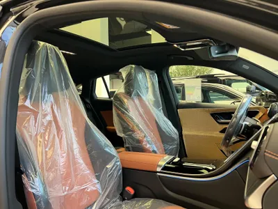 2025 مرسيدس - بنز جي إل سي 200 كوب