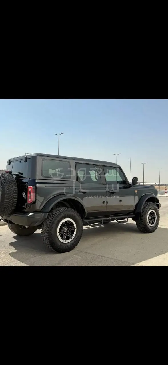 2021 فورد برونكو باد لاندس