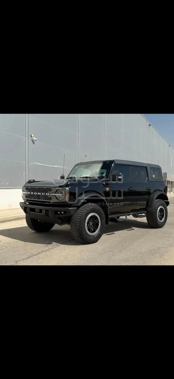 2021 فورد برونكو باد لاندس