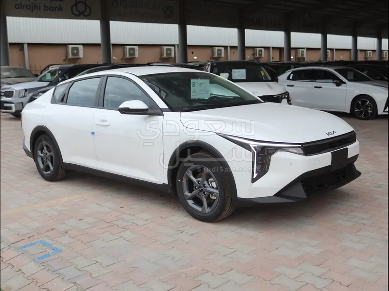 2026 Kia K4