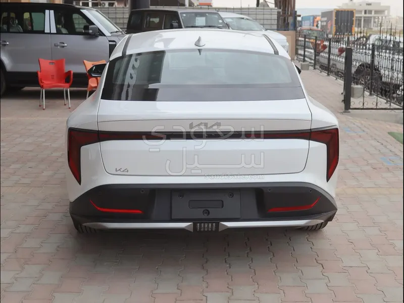 2026 Kia K4