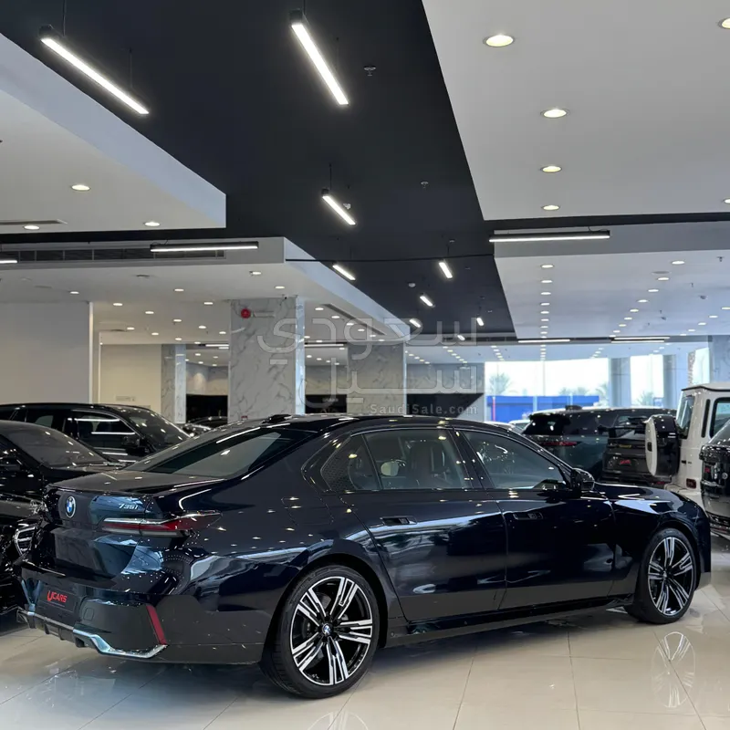 2026 بي ام دبليو الفئة اي