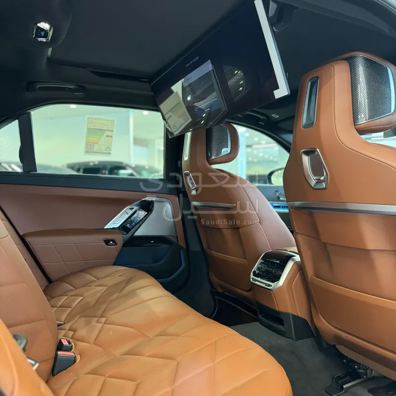 2026 بي ام دبليو الفئة اي