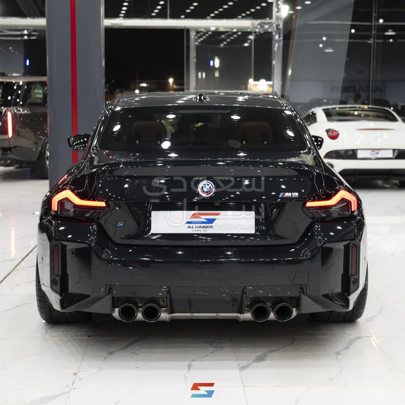 2023 BMW M Series M2