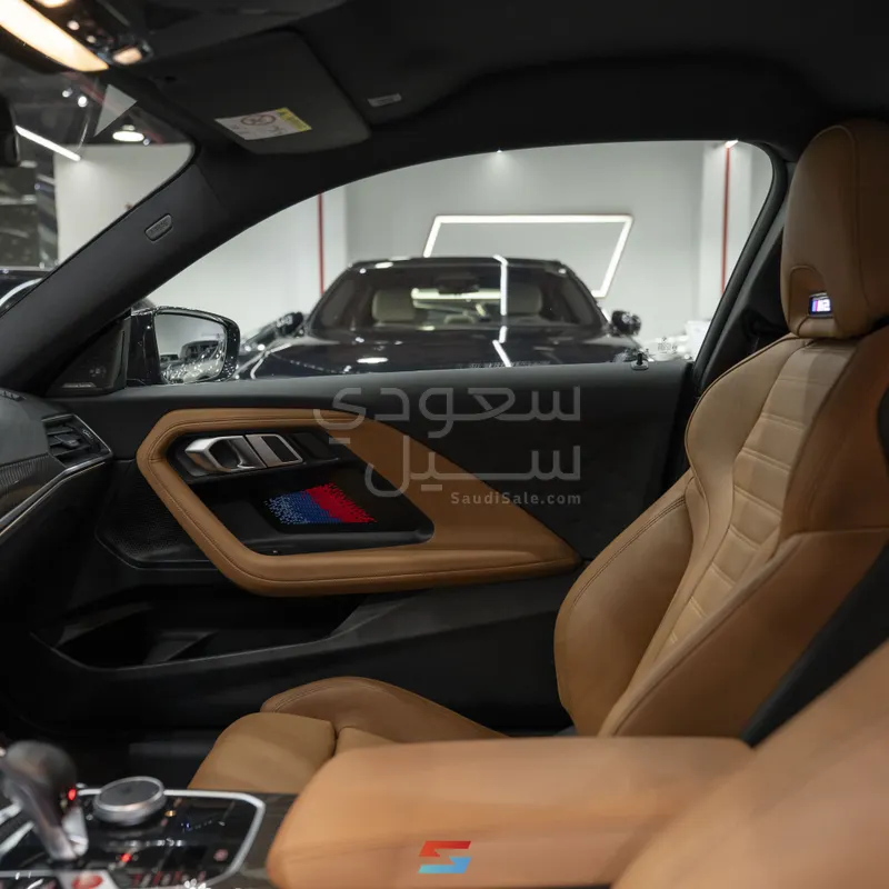 2023 BMW M Series M2