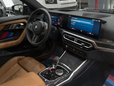 2023 BMW M Series M2