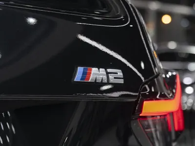 2023 BMW M Series M2