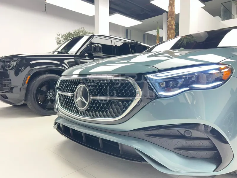 2025 مرسيدس - بنز إي 350