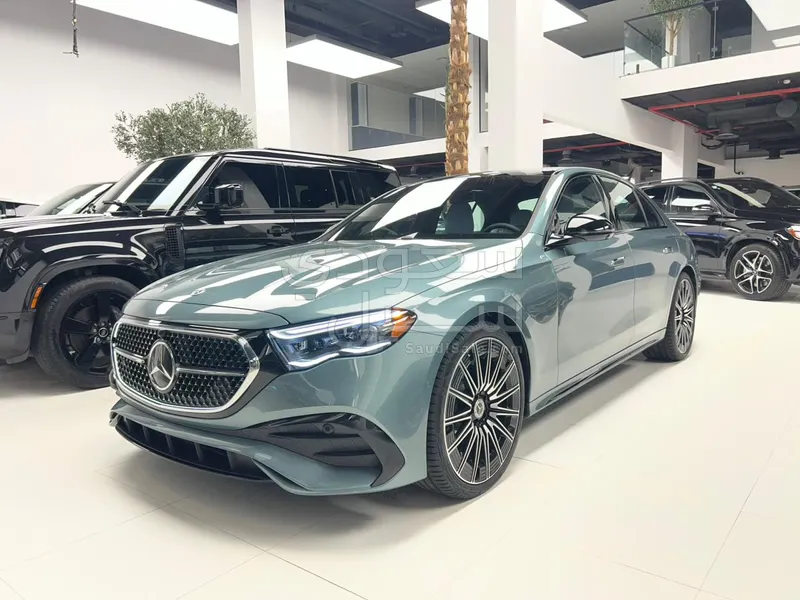 2025 مرسيدس - بنز إي 350