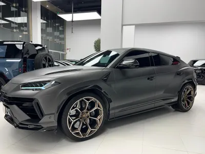 2024 لمبرجيني اوروس بيرفورمانتي