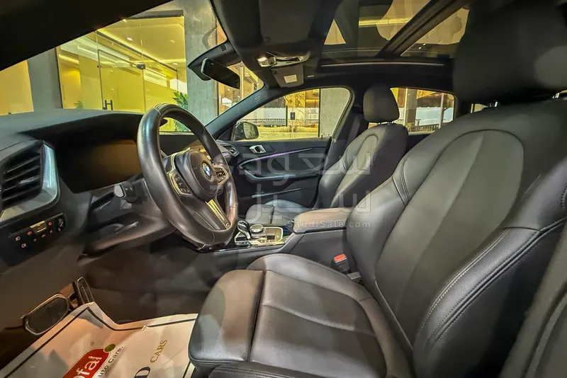 2024 بي ام دبليو الفئة الثانية 218 أي