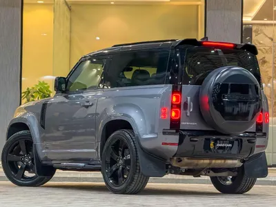 2023 لاند روفر ديفيندر اس اي