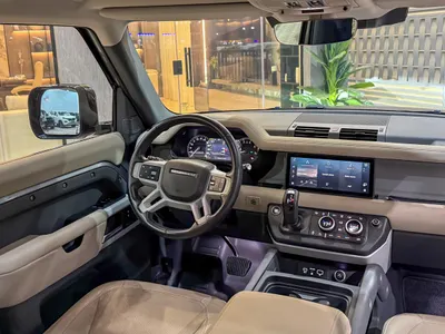 2023 لاند روفر ديفيندر اس اي