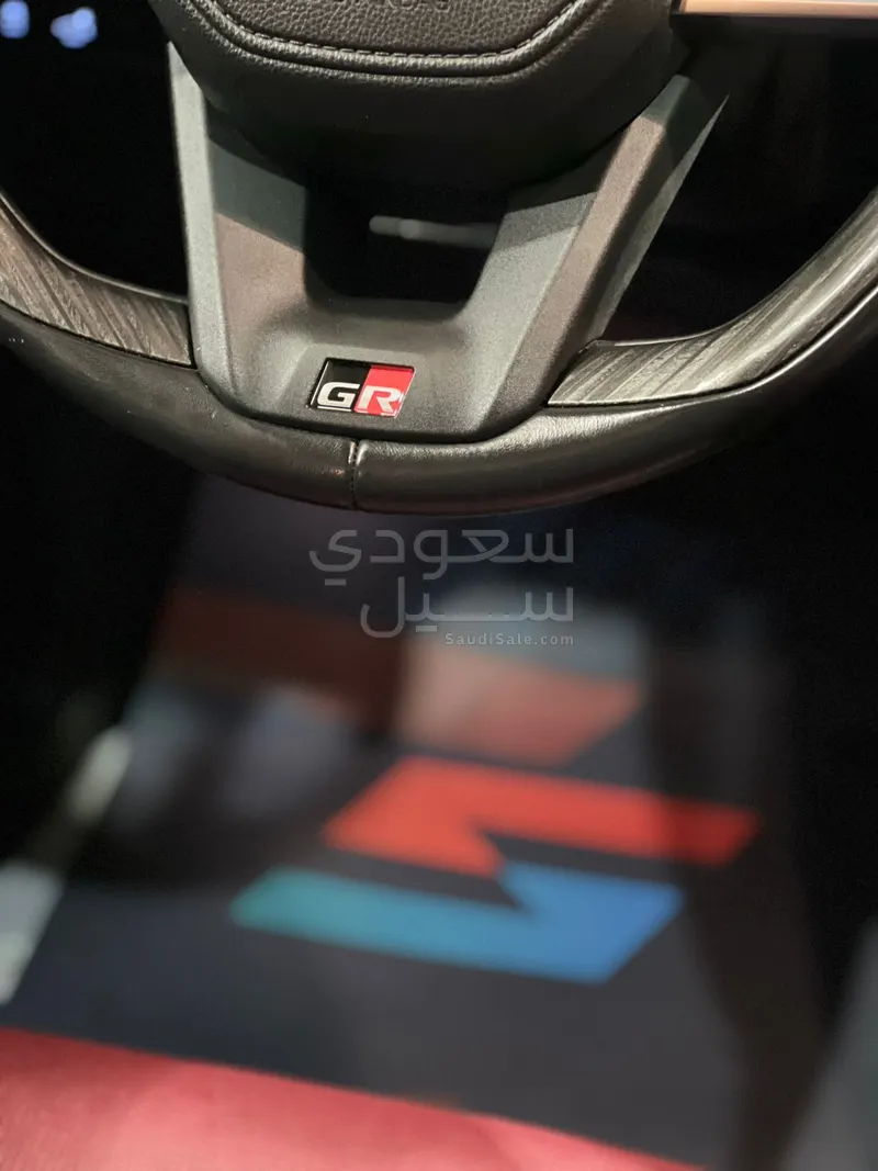 2023 تويوتا لاند كروزر جي ار سبورت