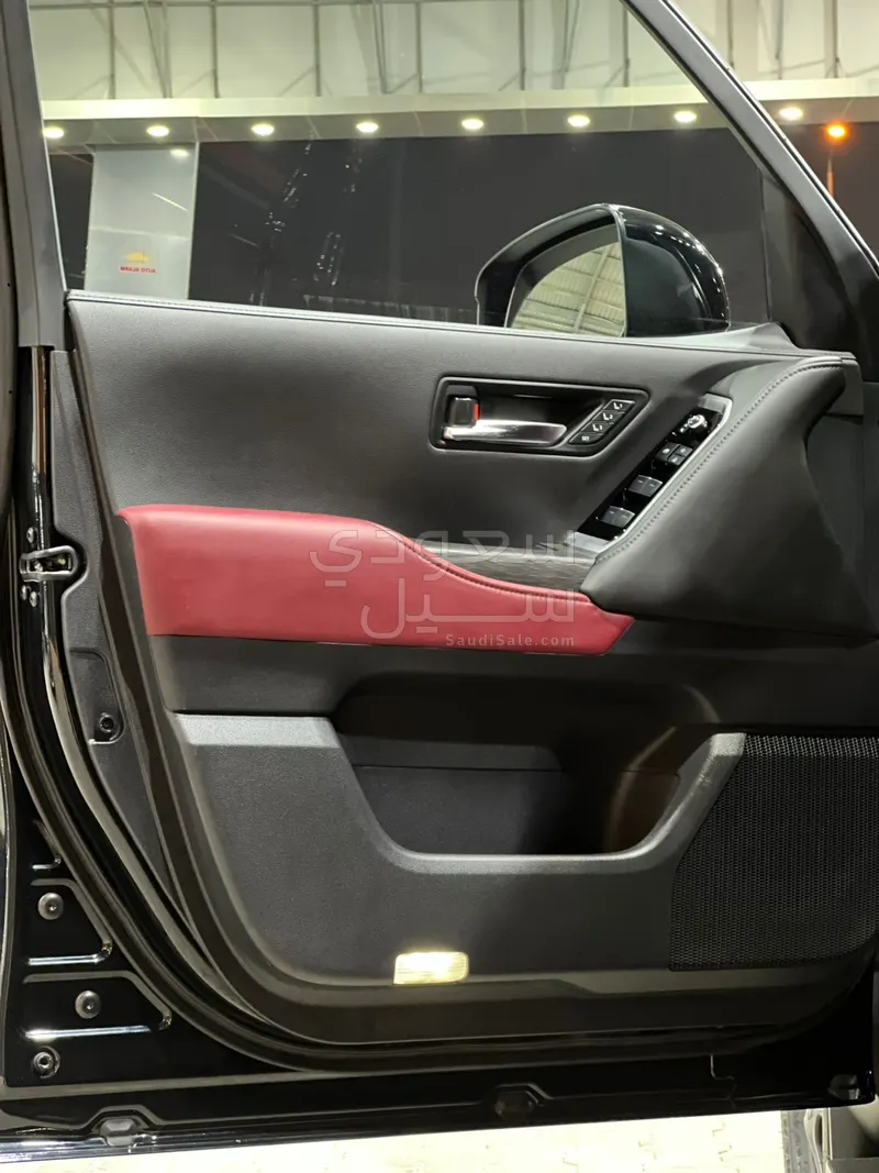 2023 تويوتا لاند كروزر جي ار سبورت