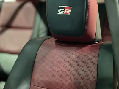 2023 تويوتا لاند كروزر جي ار سبورت